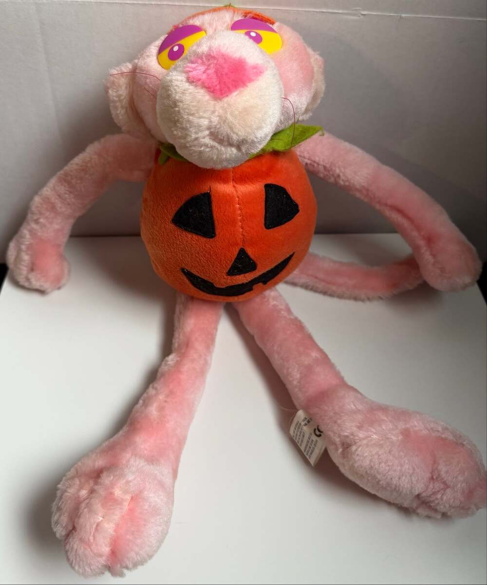 Vintage 1999 Pink Panther Halloween Pumpkin Plush 16” Kuddle Me Toys